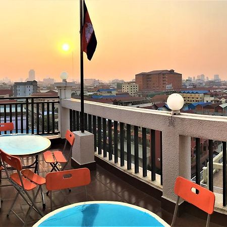Lalune Hotel Phnom Penh Ngoại thất bức ảnh