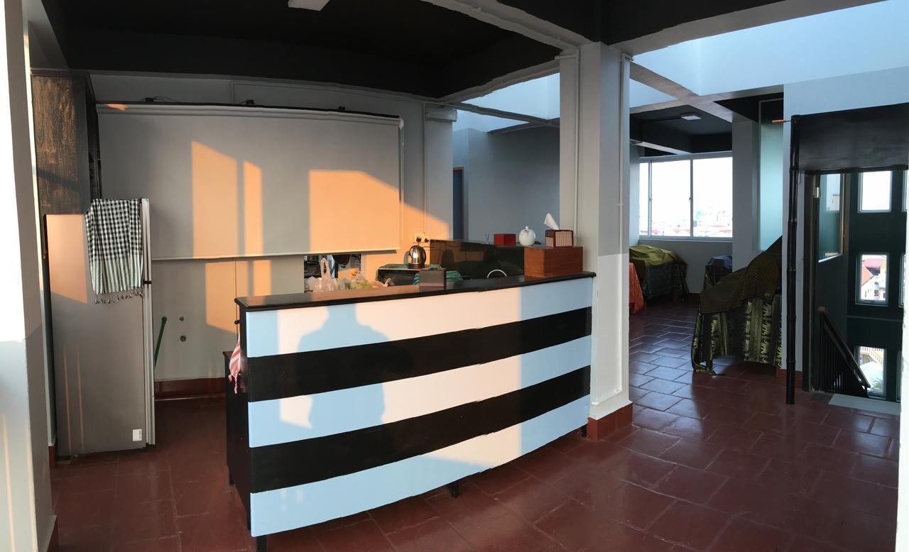 Lalune Hotel Phnom Penh Ngoại thất bức ảnh
