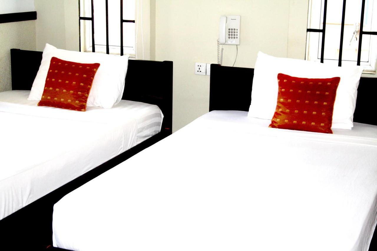 Lalune Hotel Phnom Penh Ngoại thất bức ảnh