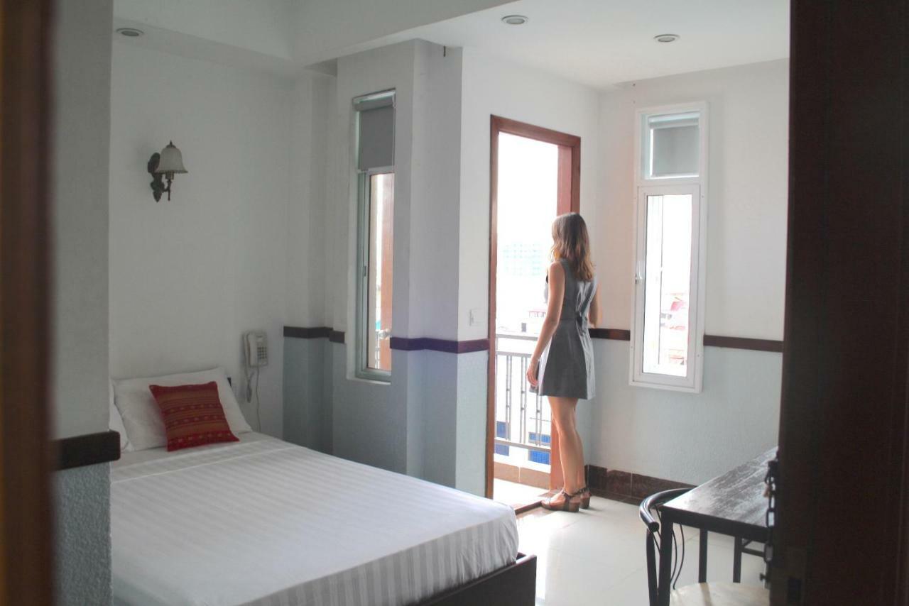 Lalune Hotel Phnom Penh Ngoại thất bức ảnh